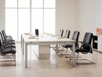 北京辦公家具定制指南 從會議桌椅到文件柜，滿足您的辦公需求